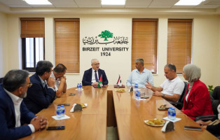 تجديد اتفاقية الشراكة مع جامعة بيرزيت - صورة 1